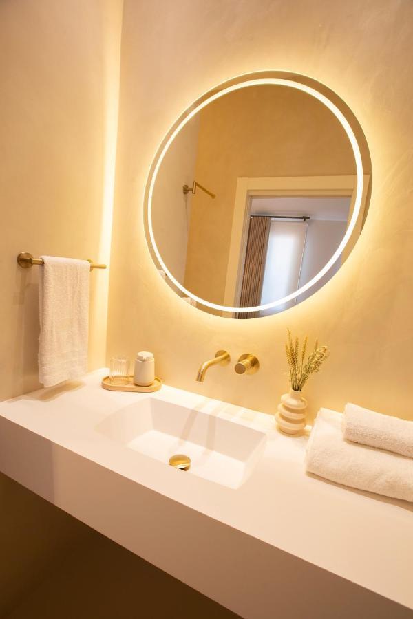 Alux Boutique Hotel Малага Экстерьер фото