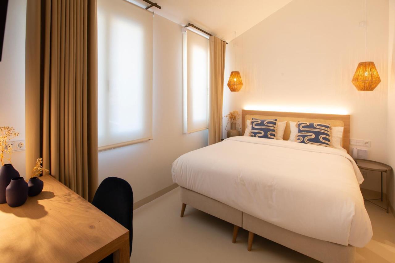 Alux Boutique Hotel Малага Экстерьер фото