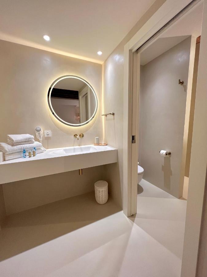Alux Boutique Hotel Малага Экстерьер фото