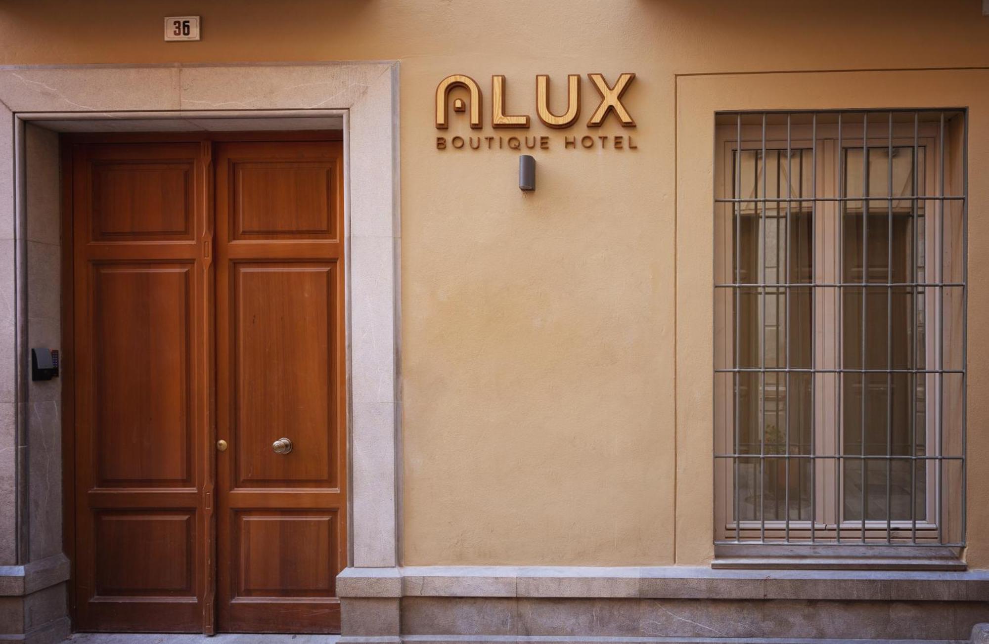 Alux Boutique Hotel Малага Экстерьер фото