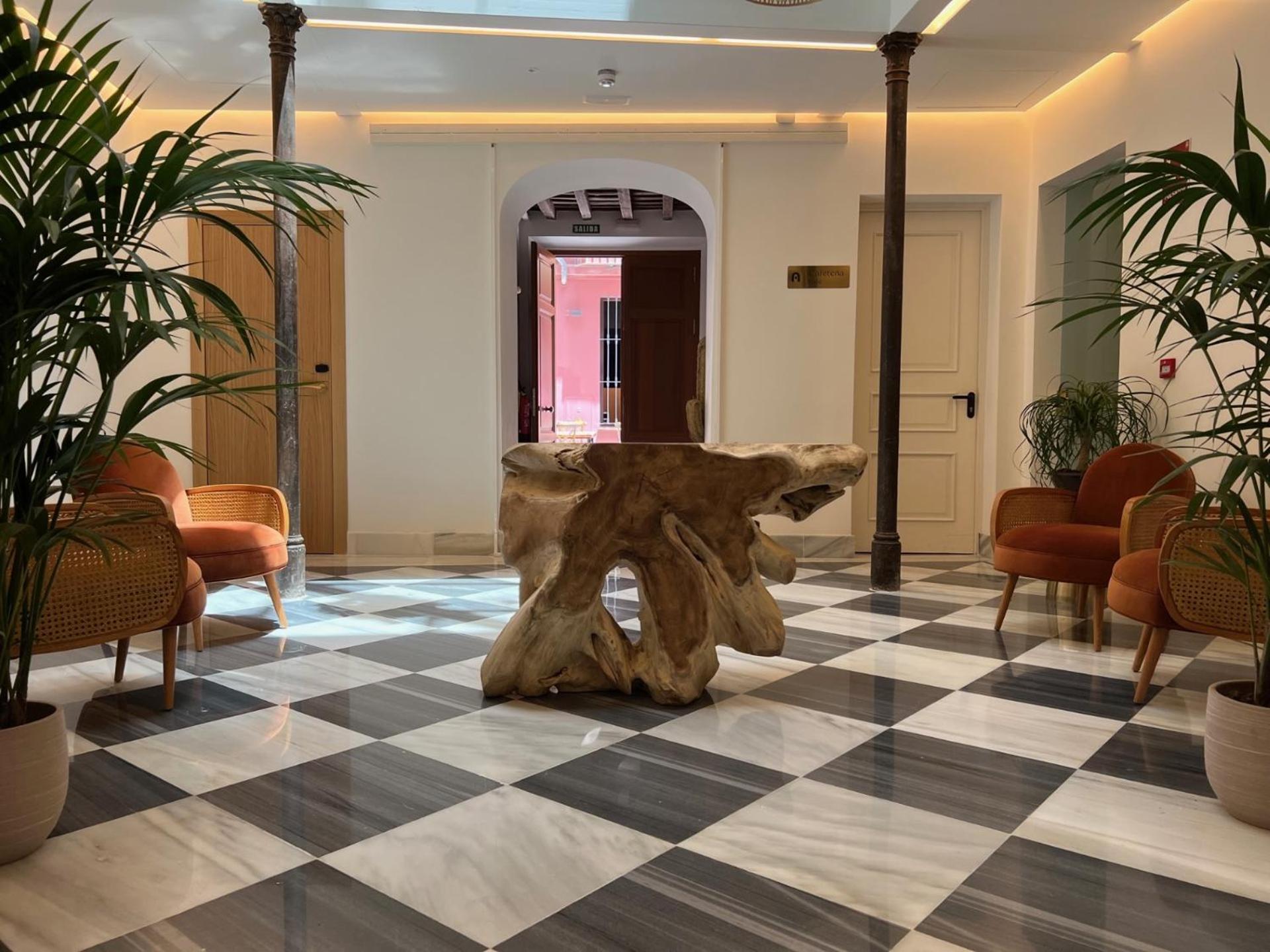 Alux Boutique Hotel Малага Экстерьер фото